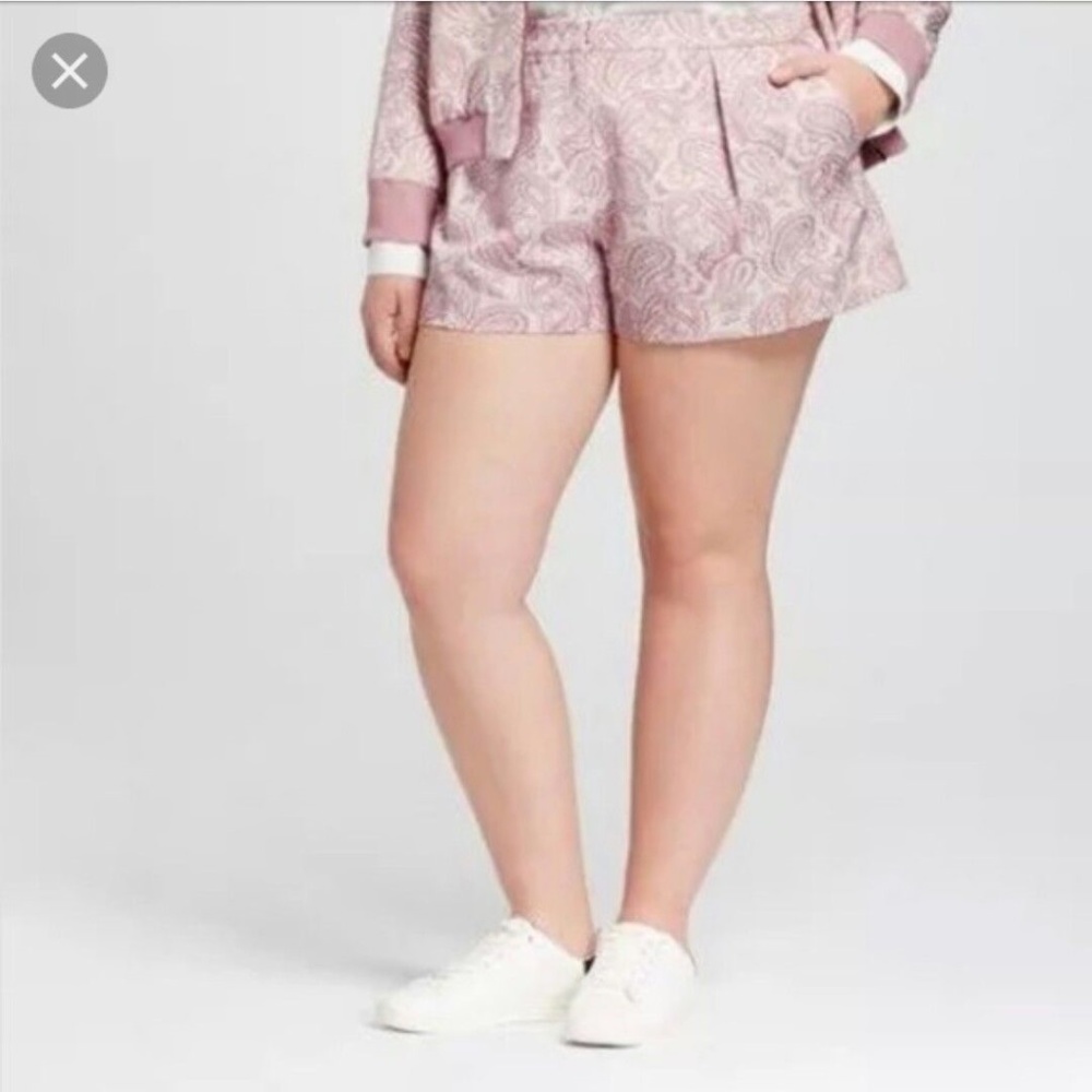 VICTORIA BECKHAM SIZE 18W BLUSH FLORAL SHORTS